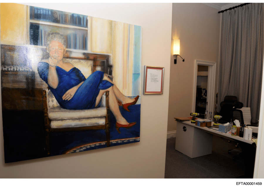 Bil i Hilari Klinton ponovo u centru skandala: Povukli neočekivan potez