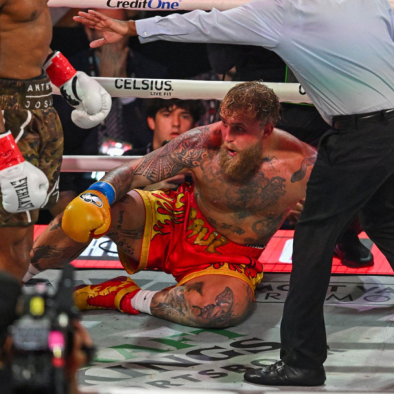 Pol mora na operaciju posle "brutalnog" nokauta