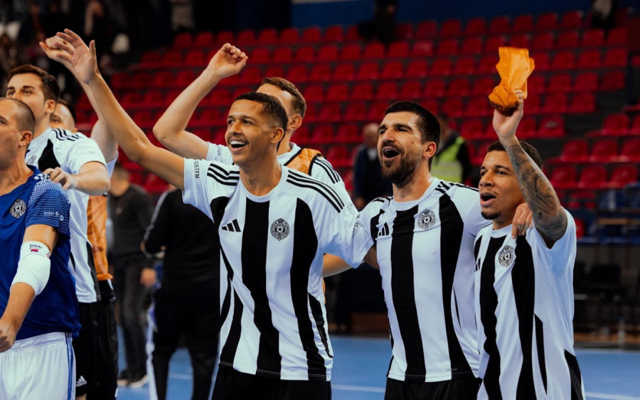Crno-bela dominacija: Partizan ubedljivo preko Zvezde do finala Kupa!
