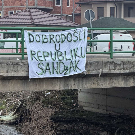 Protest u Novom Pazaru pokazao kako bi Srbija izgledala kada bi blokaderi došli na vlast VIDEO