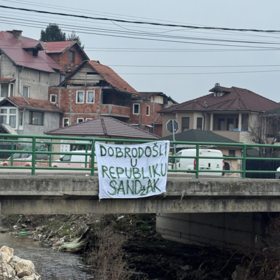 "Brukate nas"; Blokaderi iz Novog Pazara priznali da nemaju podršku sugrađana