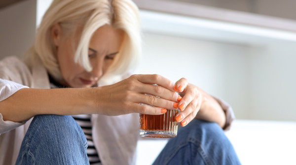 Alarmantni podaci: Od posledica konzumiranja alkohola u Evropi godišnje premine 800.000 ljudi