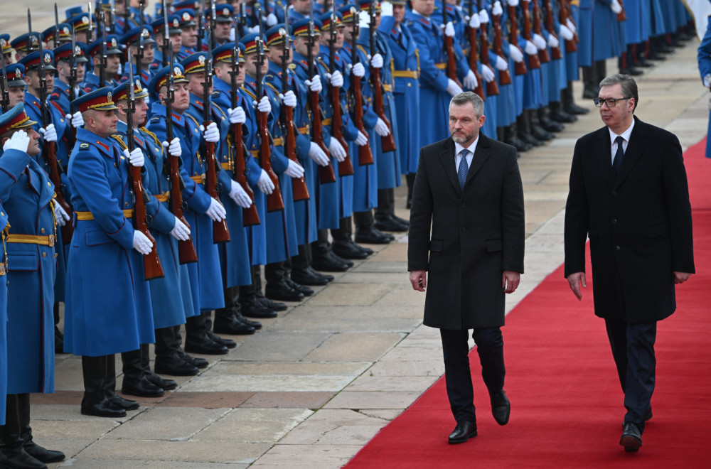 Predsednik Slovačke Pelegrini u poseti Srbiji; Vučić mu priredio svečani doček VIDEO