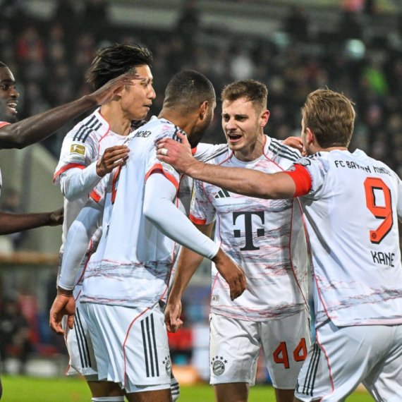 Bajernov "poker" u Hajdenhajmu – gol i asistencija Stanišića