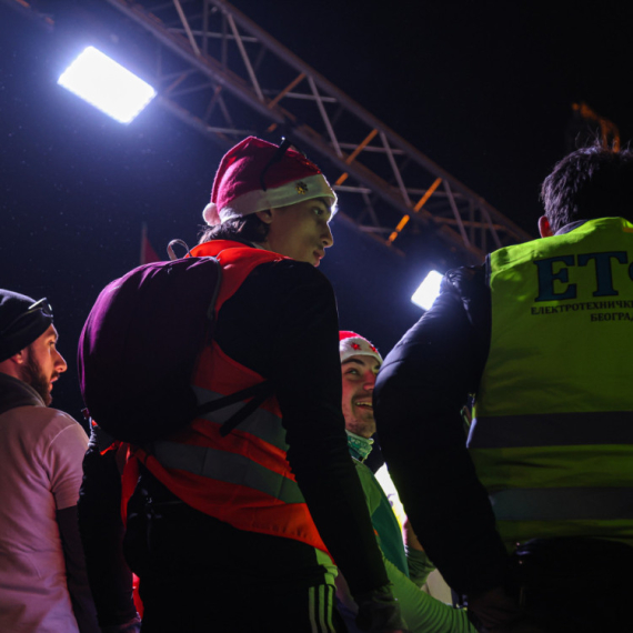 Blokaderski protest u Novom Pazaru: Mali broj okupljenih; Hoće "Republiku Sandžak"; Bačulov u društvu vehabije