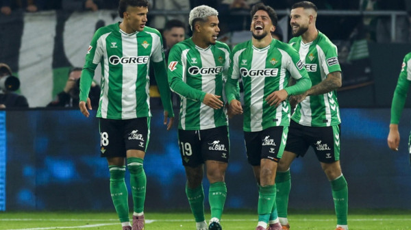 Žurka u Sevilji – "poker" Betisa VIDEO