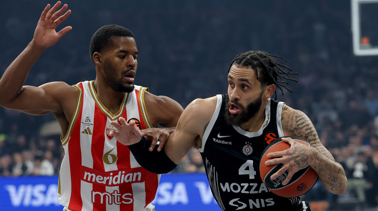 Projekcije  "superkompjutera" – Zvezda u plej-inu, Partizan na dnu