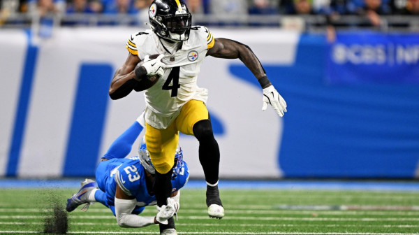 Fudbaler pesnicom udario navijača tokom utakmice VIDEO