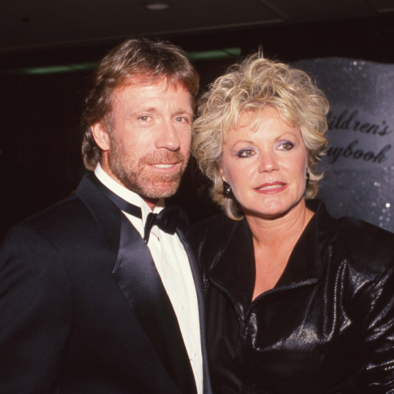 Čak Noris objavio tužnu vest: "Bila je najbolja" FOTO