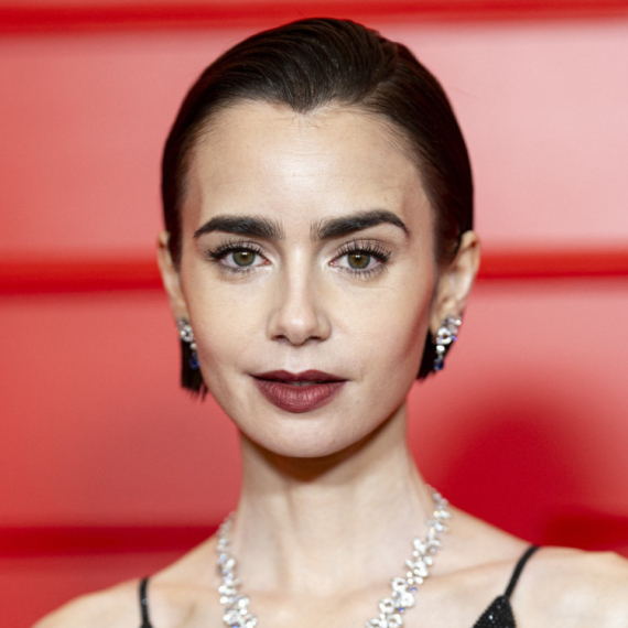 Fanovi popularne Netflixove serije uzbuđeni: Emili nakon Italije ide u Grčku?