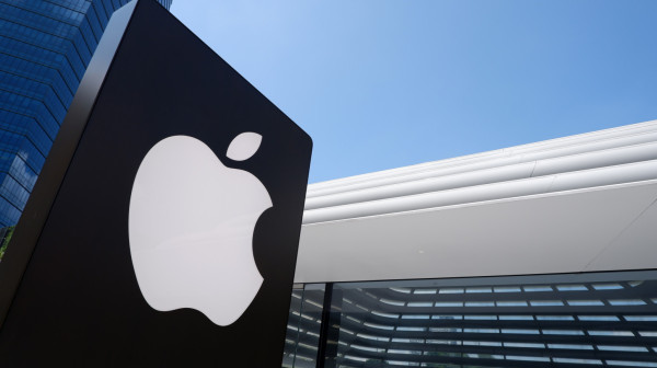 Radikalan dizajn: Savitljivi iPhone se pojavio na prvim renderima