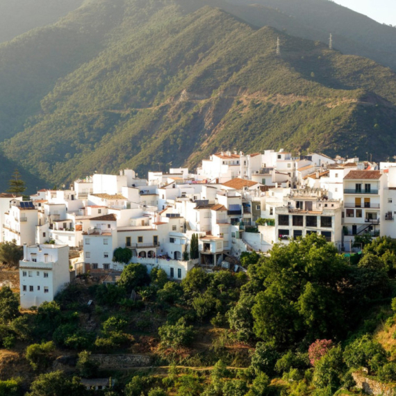 Događa se jednom u milion godina:  Španija i Portugalija se polako okreću