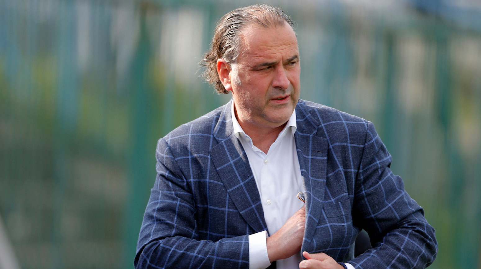 Grof Božović u komšiluku – seda na "vruću stolicu"