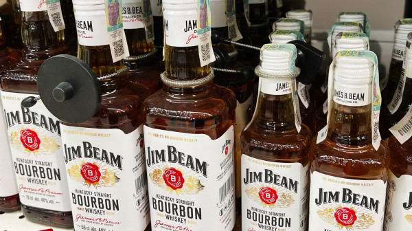 Džim Bim obustavlja proizvodnju