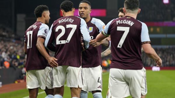 Aston Vila "gazi" sve pred sobom, ali nije kandidat za titulu?