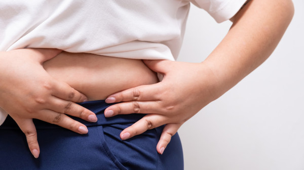 Muči vas salo na stomaku? Ove namirnice možete da jedete svaki dan i smanjite naslage