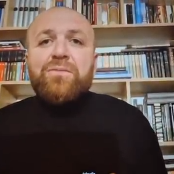 Na njihovim medijima, priznaju da je bilo jako mali broj Pazaraca VIDEO