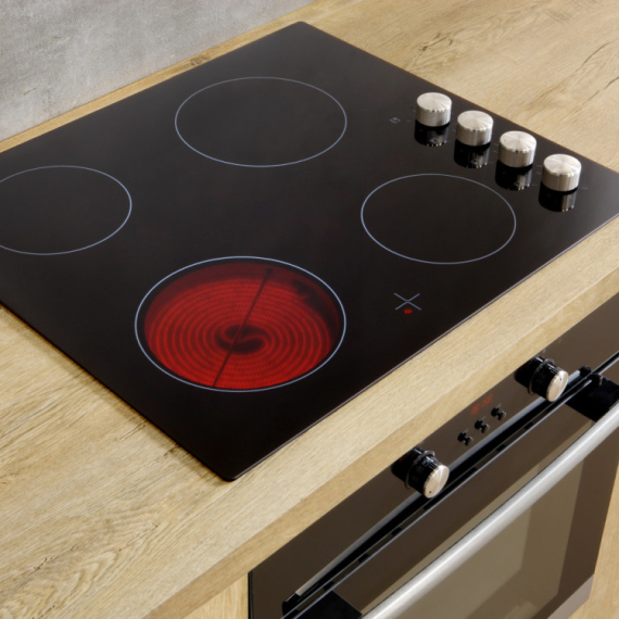 Tajna savršeno čiste indukcijske ploče: "Svi greše u ovome i zato se kvari"