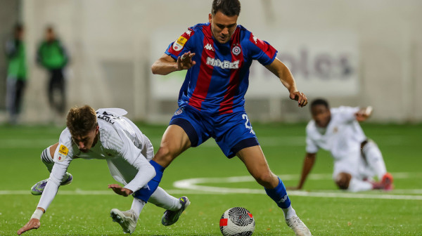 Karabeljov ide iz Partizana?