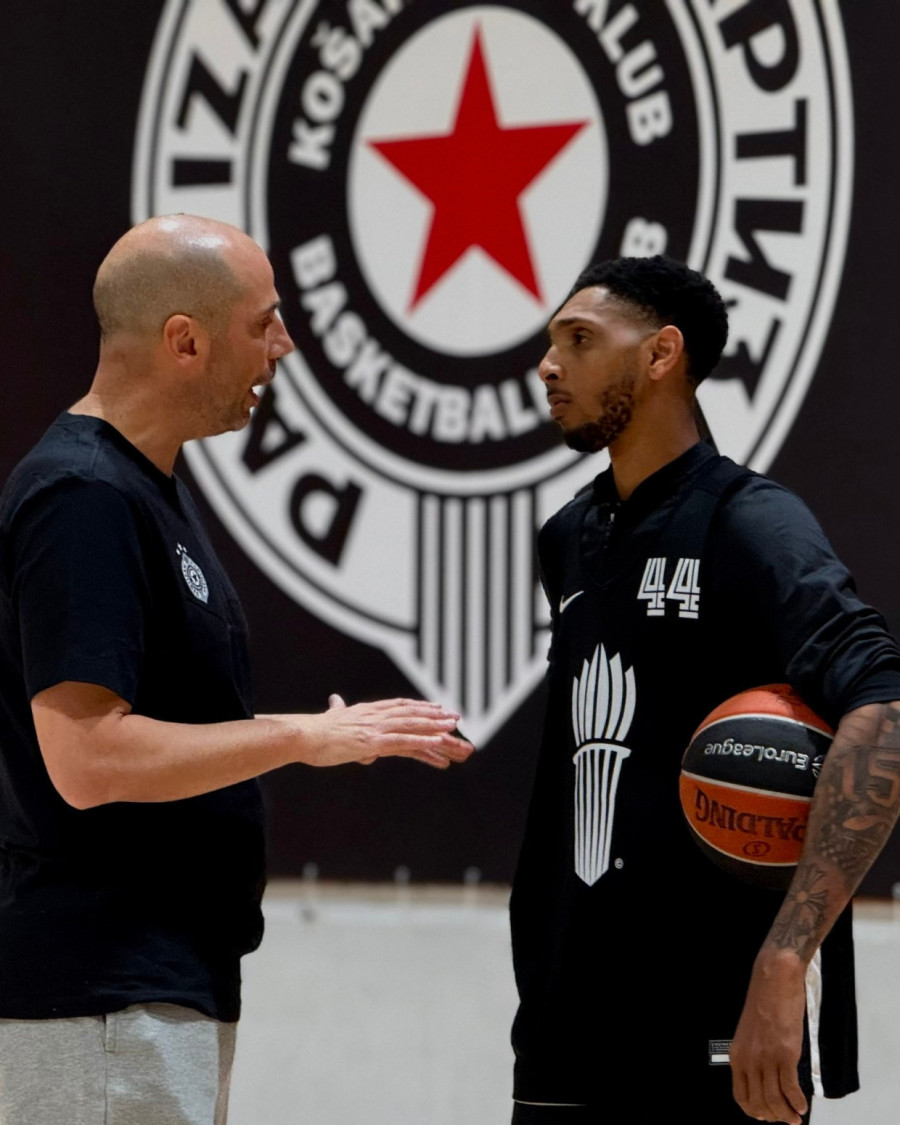 Pejn oduševljen navijačima Partizana: Hoćemo da budemo šampioni Evrolige VIDEO