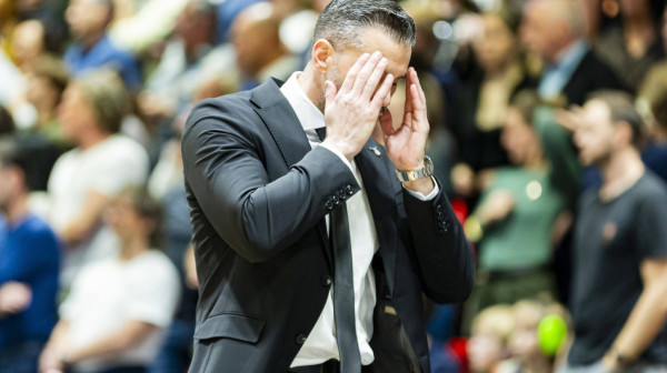 Meč i poraz Alimpijevićevog Bešiktaša za pamćenje – da li je rano da govorimo o krizi?