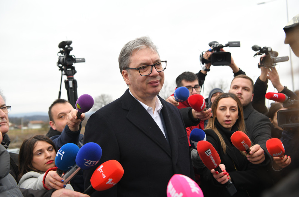 Vučić: Integritet Grenlanda se štiti, a 300.000 Srba na Kosmetu nije bilo potrebe da se štite