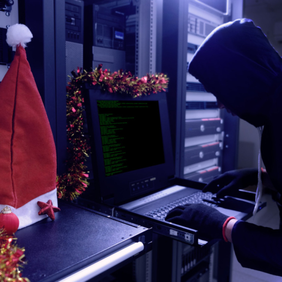 Proruski hakeri priznali: Zbog nas nema poklona za Božić