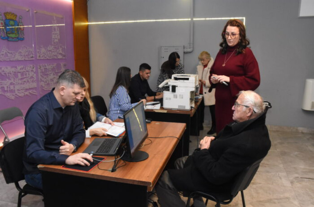 Ogroman odziv za Vučićevu meru: Više od 420.000 prijava za samo 18 dana