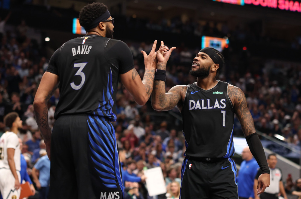 U čemu je problem sa Entonijem Dejvisom?