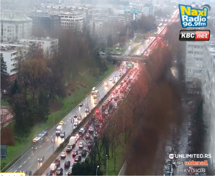 Totalni kolaps: Beograd paralisan, sve stoji FOTO