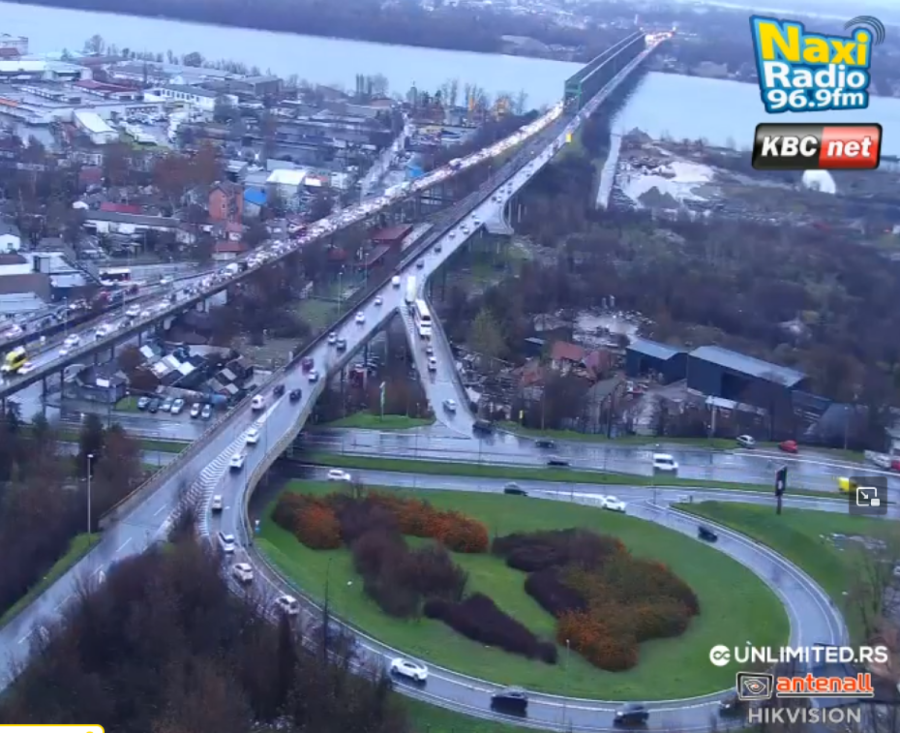 Totalni kolaps: Beograd paralisan, sve stoji FOTO