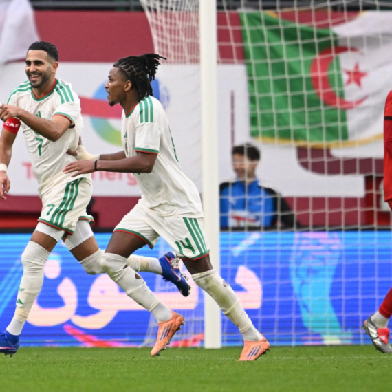 Marez srušio Sudan – rutinska pobeda Alžira VIDEO