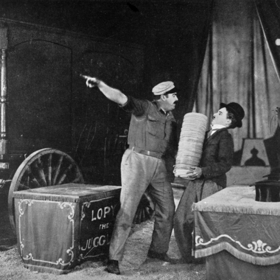 Bio je tajna za FBI, a napravio je vanvremenske filmove: Dan kada je preminula omiljena "Skitnica" FOTO/VIDEO