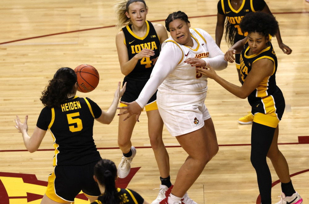 Hejteri pričaju o mom telu, ja igram košarku VIDEO