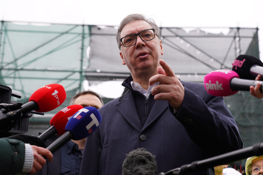 Vučić i 2025. godine meta političkih protivnika: Lažna afera Sarajevo safari; Cilj jasan: Destabilizacija