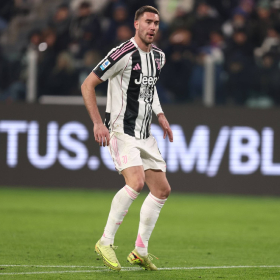 Liverpul gleda ka Vlahoviću!