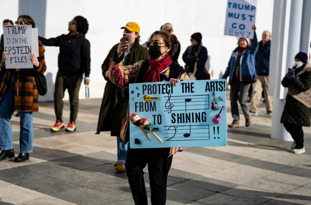 Tramp preimenovao Kenedi centar, umetnici protestuju: Otkazali božićni koncert