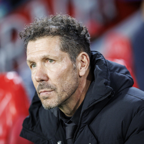 Čolo Simeone ne ide nigde