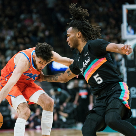 Praznični spektakl – da li Oklahoma može da se revanšira Sparsima?