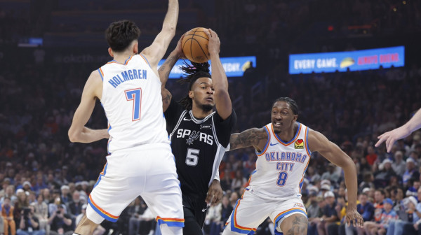 San Antonio ima dvocifrenu prednost – Oklahoma u padu