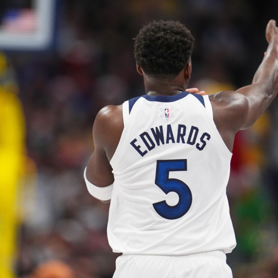 Umalo upropastio Jokićev spektakl – isključen u produžetku, optužio sudije VIDEO