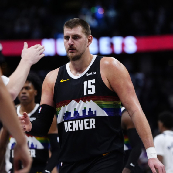 "Monstruozni" Jokić! 56 poena i tripl-dabl! VIDEO