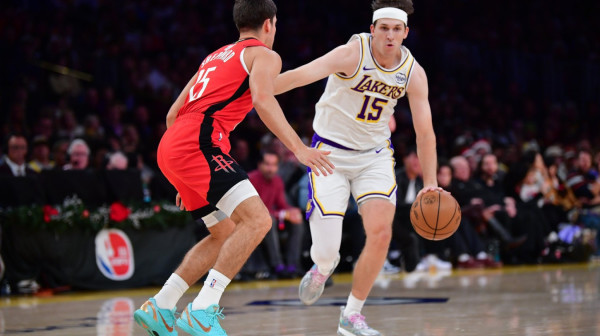 Košmar Lejkersa: Povredio se najbolji šuter