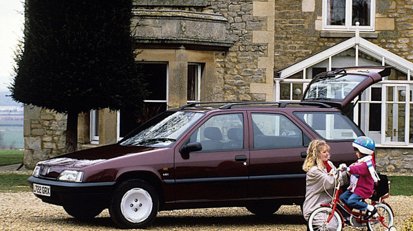 Trideset ljudi deli jedan auto – ključevi su u seoskoj kafani