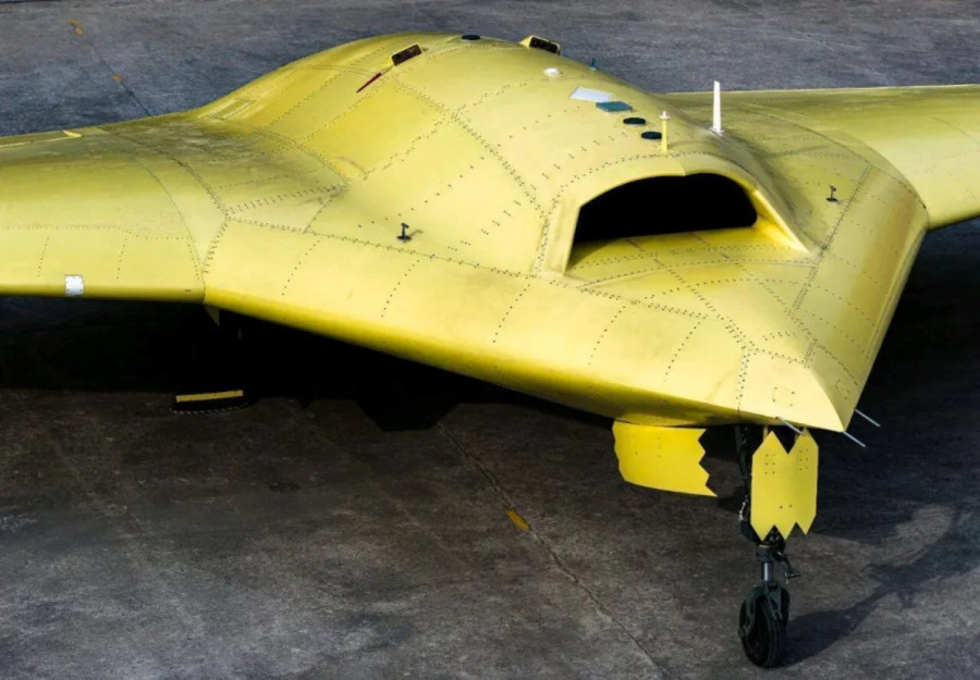 Prvi snimak: Kineski nevidljivi dron kakvog nema na Zapadu VIDEO