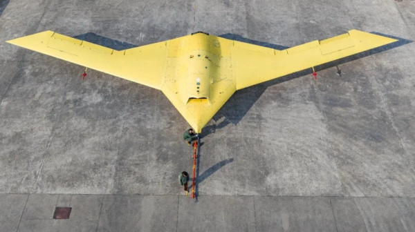 Prvi snimak: Kineski nevidljivi dron kakvog nema na Zapadu VIDEO