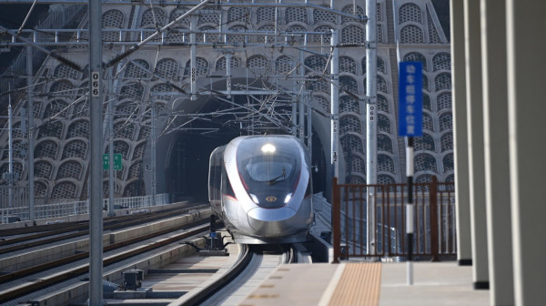 Provozajte se 800 km/h VIDEO