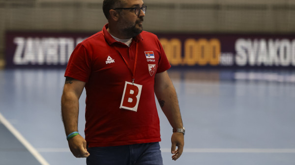 RSS izabrao najbolje: Nagrada u rukama trenera Zvezde