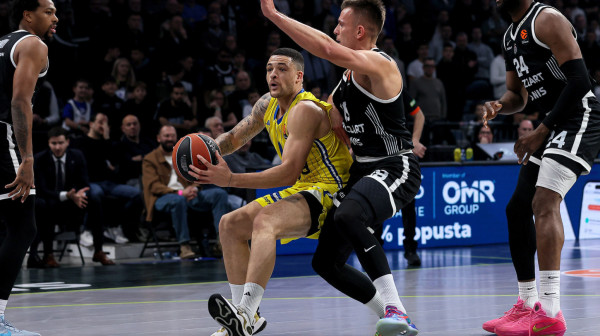 Lundberg: "To morate da pitate Partizan" VIDEO