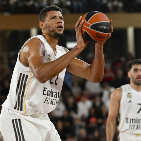 Nedovoljan briljantni Kampaco – Monako pobedio Real, Nedović dvocifren